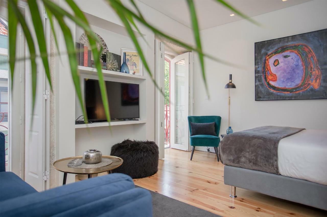 Liiiving In - Cozy & Chic Downtown *