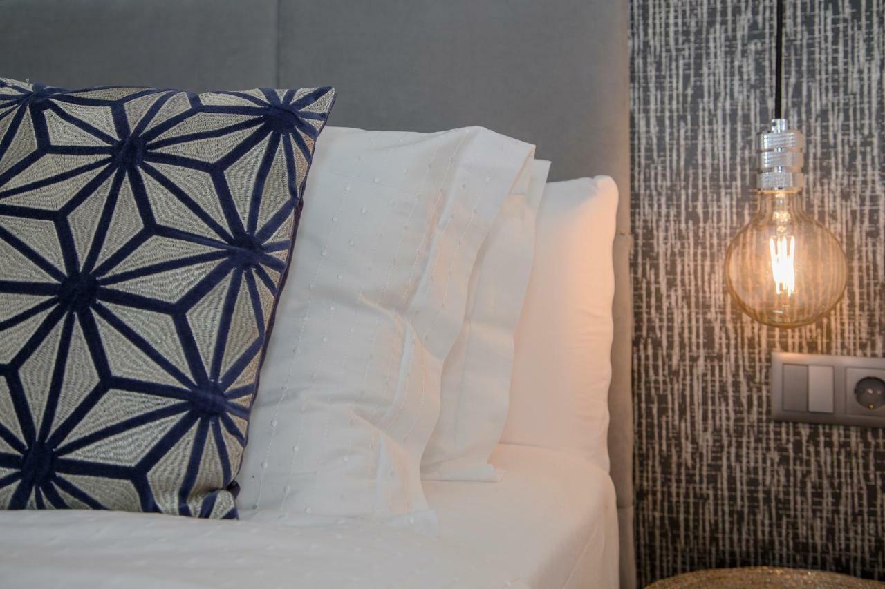 Liiiving In - Cozy & Chic Downtown * Oporto